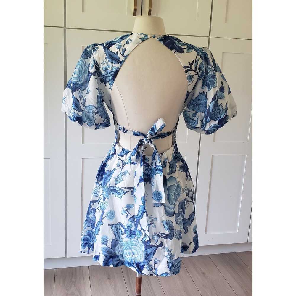 SIR. Dress Womens 0 Blue Floral Silk Garden Open Back Kentucky Derby Mini